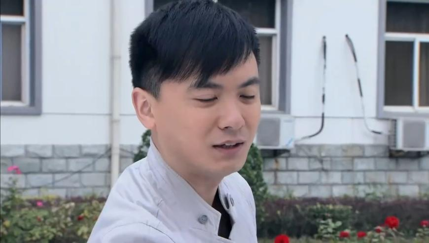 首批AI眼镜上市即翻车,2O24年7777788888管家婆一肖一码六合,创新典义解读_游戏版V13.13